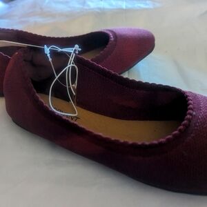 Lane Bryant Ballet Flats - Maroon  size 7W